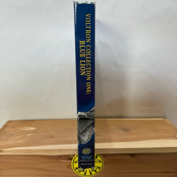 Voltron Defender Of The Universe Collection Blue Lion Tin Case 3 Disc DVD Set - Picture 5 of 9